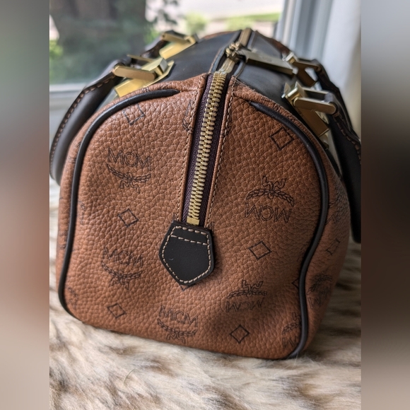 🚨 SOLD 🚨 Vintage MCM Boston 25 - Picture 7 of 9